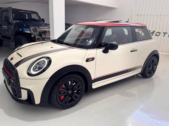 MINI COOPER 2.0 16V TWINPOWER GASOLINA JOHN COOPER WORKS 2P STEPTRONIC